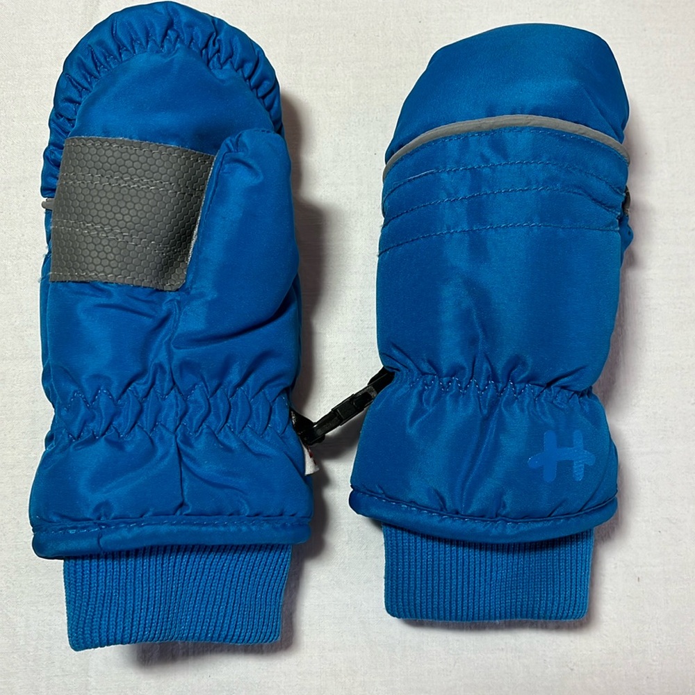 NWOT 2/3yr Hot Paws winter mitts